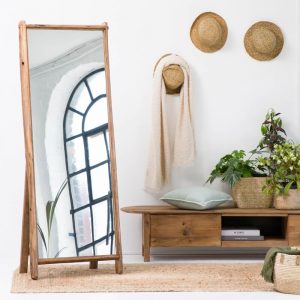 Miroir en bois style brut idéal pour accompagner votre commode