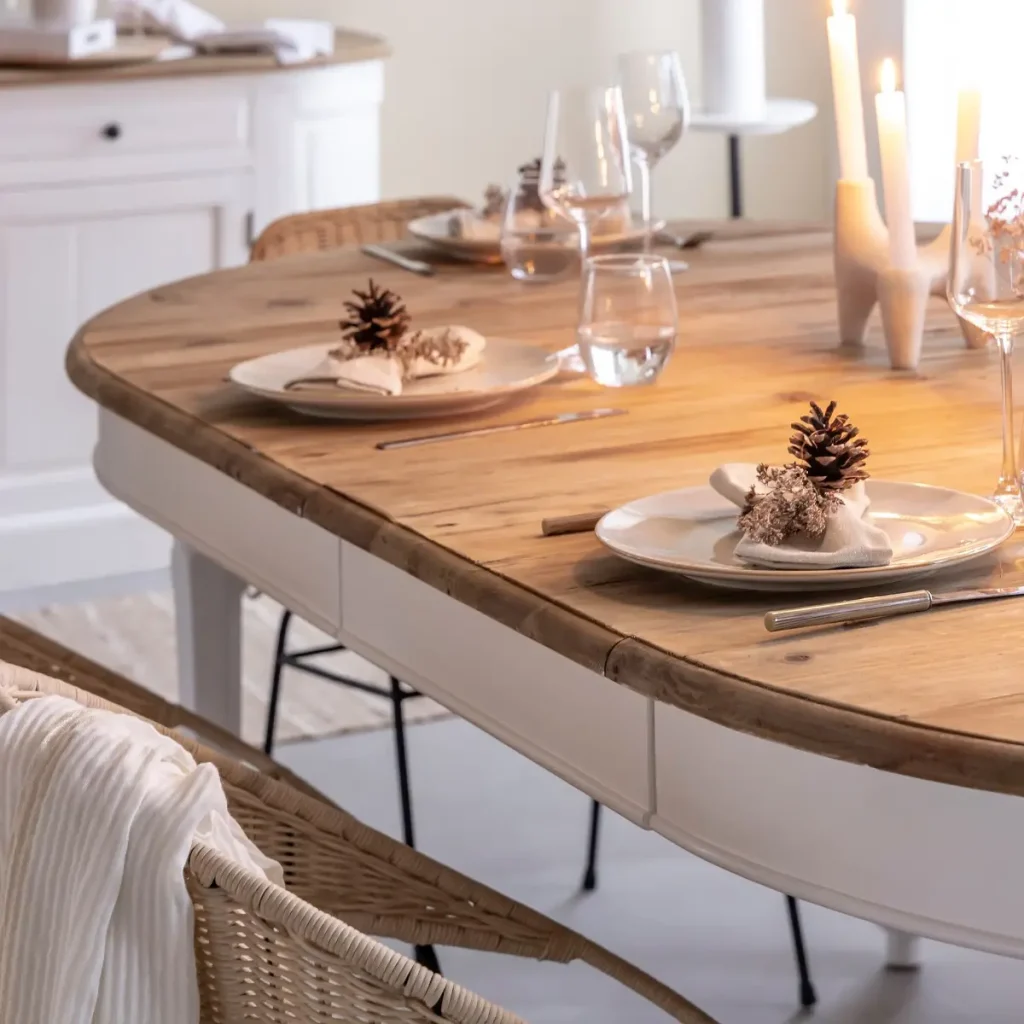 Table de Noël 2025 : 10 idées déco tendance pour une ambiance festive