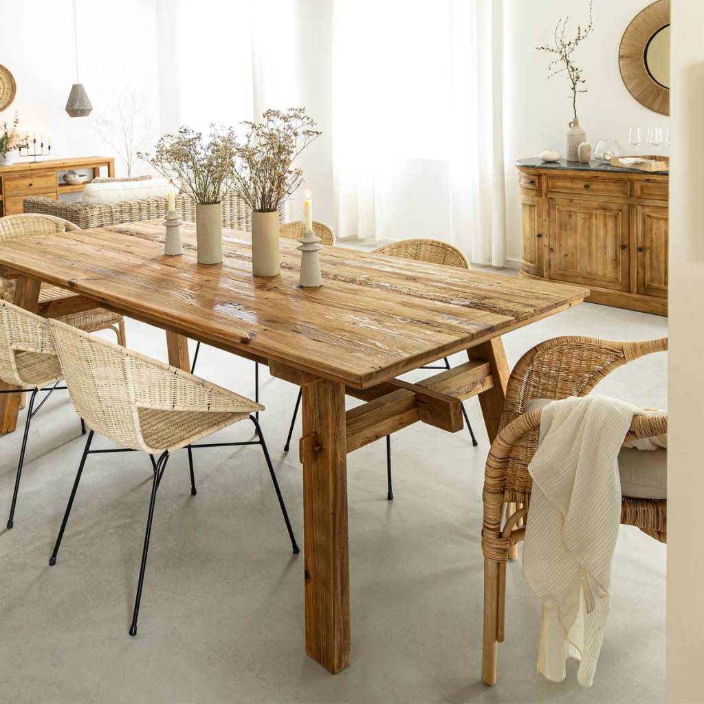 salle a manger dans le style rustique